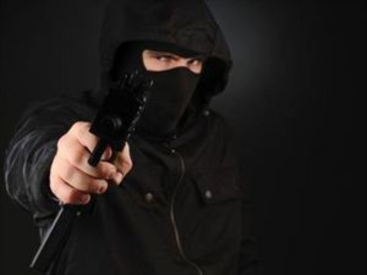 Ρέθυμνο: Έστησαν ενέδρα σε κοσμηματοπώλη | Newsit.gr Ρέθυμνο: Έστησαν ενέδρα σε κοσμηματοπώλη | Newsit.gr