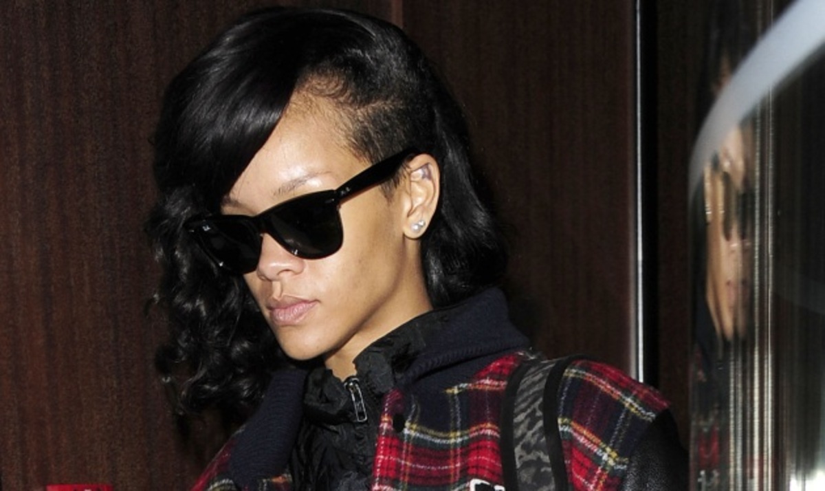 Σε reality show η Rihanna | Newsit.gr Σε reality show η Rihanna | Newsit.gr