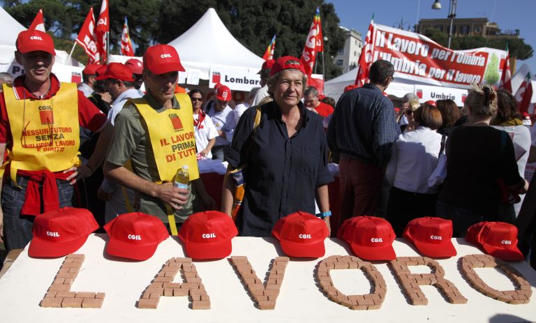 Ιταλία: Η πολιτική της λιτότητας απέτυχε | Newsit.gr Ιταλία: Η πολιτική της λιτότητας απέτυχε | Newsit.gr