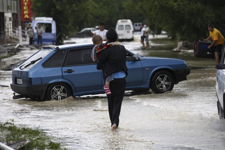 134 οι νεκροί από τις πλημμύρες στη Ρωσία | Newsit.gr 134 οι νεκροί από τις πλημμύρες στη Ρωσία | Newsit.gr