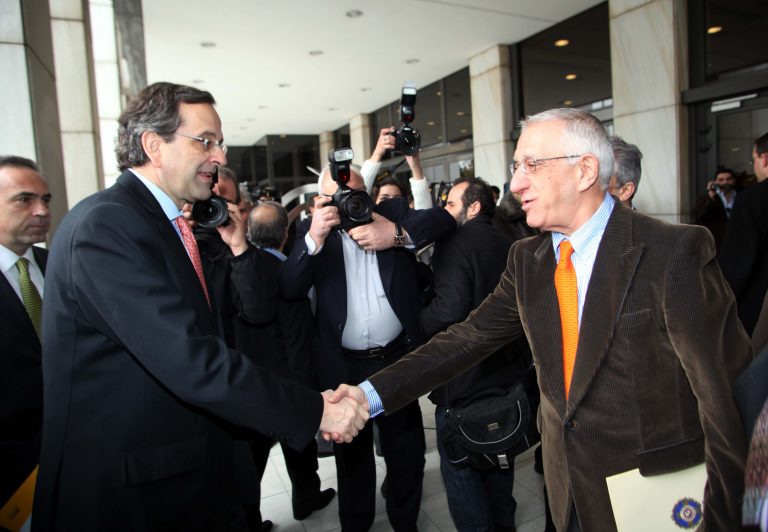 Ξανά υποψήφιος δήμαρχος ο Κακλαμάνης | Newsit.gr Ξανά υποψήφιος δήμαρχος ο Κακλαμάνης | Newsit.gr