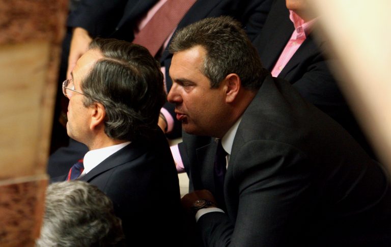 Άγριος πολιτικός πόλεμος μετά την καταγγελία Μαρκόπουλου ότι ο νομικός σύμβουλος του πρωθυπουργού είναι και νομικός της Siemens | Newsit.gr Άγριος πολιτικός πόλεμος μετά την καταγγελία Μαρκόπουλου ότι ο νομικός σύμβουλος του πρωθυπουργού είναι και νομικός της Siemens | Newsit.gr
