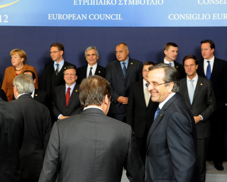 Κυβέρνηση: Εάν δεν τα είχαμε κάνει όλα το Eurogroup θα είχε αποφασίσει να μας διώξει από το ευρώ» – Γιατί η Ευρώπη μας έκοψε από τα κονδύλια | Newsit.gr Κυβέρνηση: Εάν δεν τα είχαμε κάνει όλα το Eurogroup θα είχε αποφασίσει να μας διώξει από το ευρώ» – Γιατί η Ευρώπη μας έκοψε από τα κονδύλια | Newsit.gr