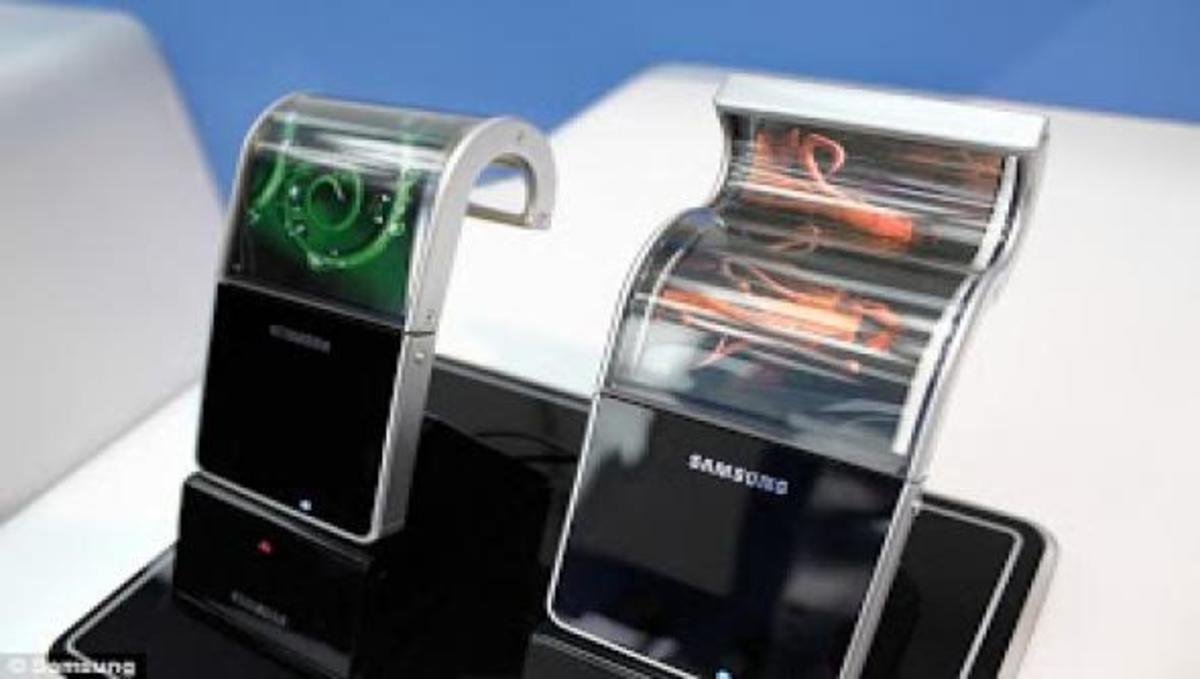 Μέσα στο 2013 θα δούμε τα “εύκαμπτα” smartphones! | Newsit.gr Μέσα στο 2013 θα δούμε τα “εύκαμπτα” smartphones! | Newsit.gr