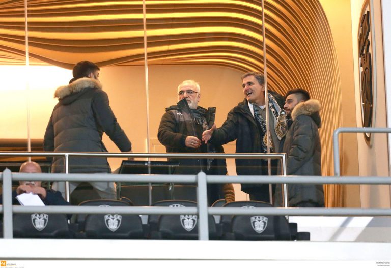 ΠΑΟΚ: Σύσκεψη μετά τη συντριβή! Τα είπαν Σαββίδης – Ίβιτς | Newsit.gr ΠΑΟΚ: Σύσκεψη μετά τη συντριβή! Τα είπαν Σαββίδης – Ίβιτς | Newsit.gr