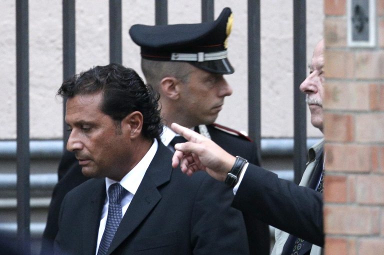 Συγγνώμη Σκετίνο από τα θύματα του Costa Concordia | Newsit.gr Συγγνώμη Σκετίνο από τα θύματα του Costa Concordia | Newsit.gr