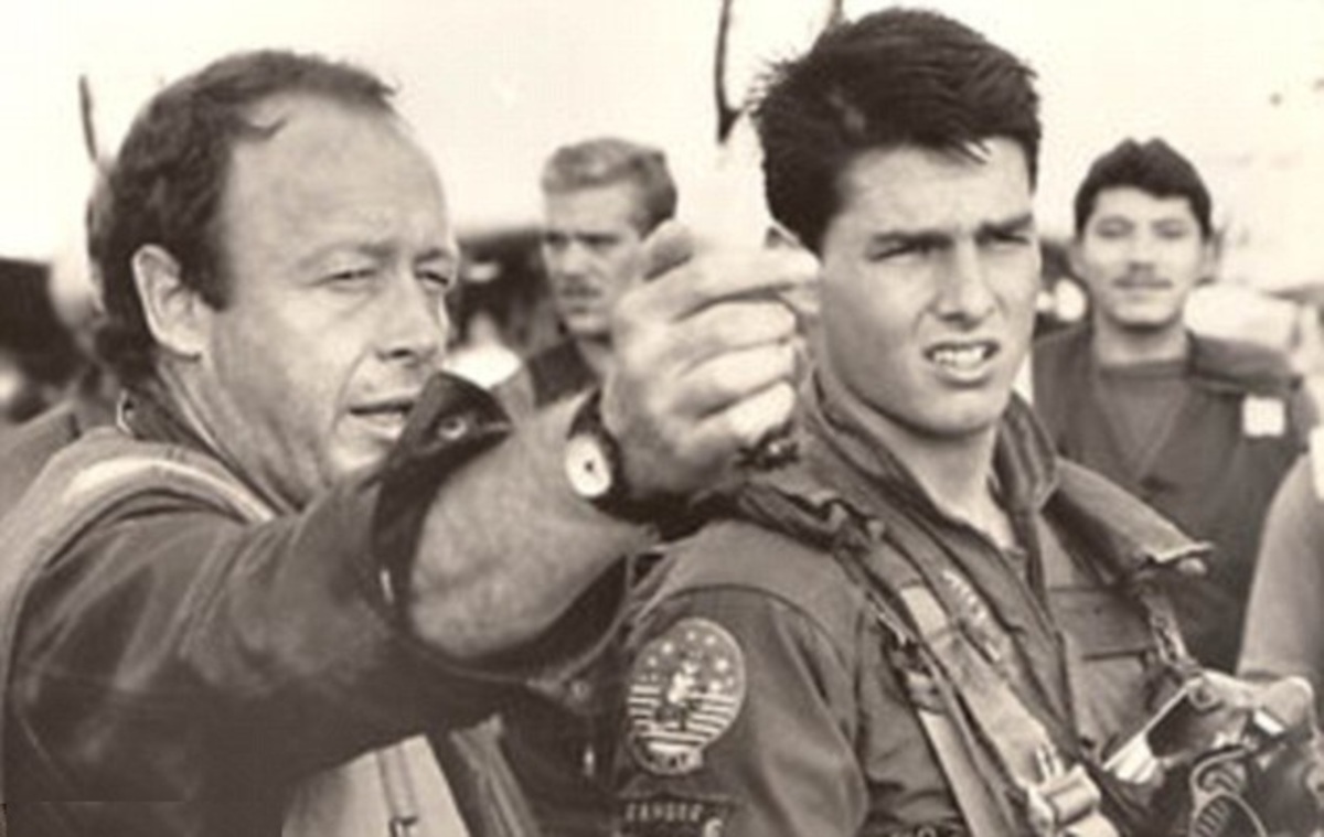 ΣΟΚ! Αυτοκτόνησε ο σκηνοθέτης του «TOP GUN» και πολλών άλλων επιτυχιών | Newsit.gr ΣΟΚ! Αυτοκτόνησε ο σκηνοθέτης του «TOP GUN» και πολλών άλλων επιτυχιών | Newsit.gr