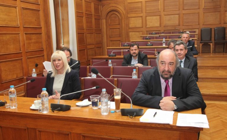 Το C4I έκανε άνω κάτω την εξεταστική της Siemens | Newsit.gr Το C4I έκανε άνω κάτω την εξεταστική της Siemens | Newsit.gr