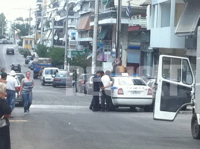 Αποκλειστικό: On Camera: Καταδίωξη και σύλληψη 2 κακοποιών με φορτηγό γεμάτο κλοπιμαία στην καρδιά του Πειραιά! | Newsit.gr Αποκλειστικό: On Camera: Καταδίωξη και σύλληψη 2 κακοποιών με φορτηγό γεμάτο κλοπιμαία στην καρδιά του Πειραιά! | Newsit.gr