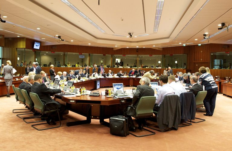 Πώς μέσα από τις αποφάσεις της Συνόδου μπορεί να μειωθεί το δημόσιο χρέος κατά 50 δισ | Newsit.gr Πώς μέσα από τις αποφάσεις της Συνόδου μπορεί να μειωθεί το δημόσιο χρέος κατά 50 δισ | Newsit.gr