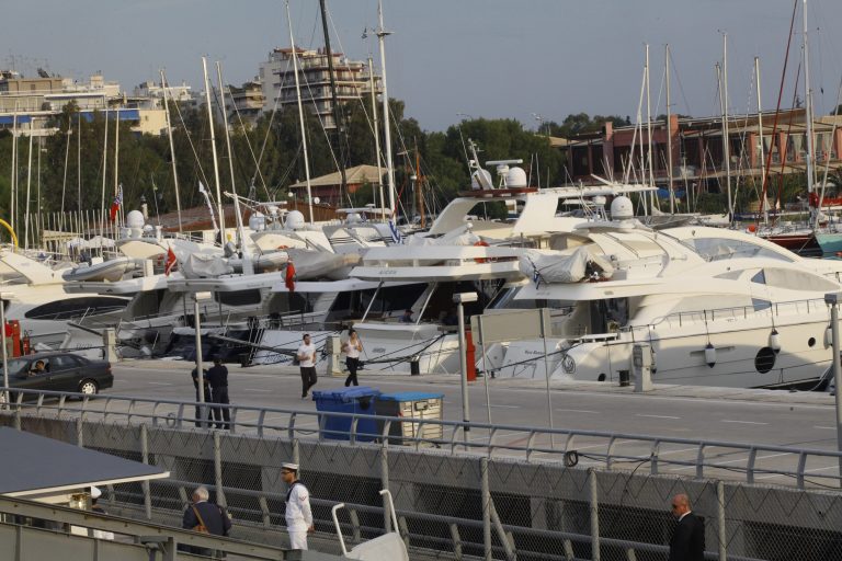 Διευκρινίσεις για την απόσυρση του ειδικού φόρου στα σκάφη αναψυχής | Newsit.gr Διευκρινίσεις για την απόσυρση του ειδικού φόρου στα σκάφη αναψυχής | Newsit.gr