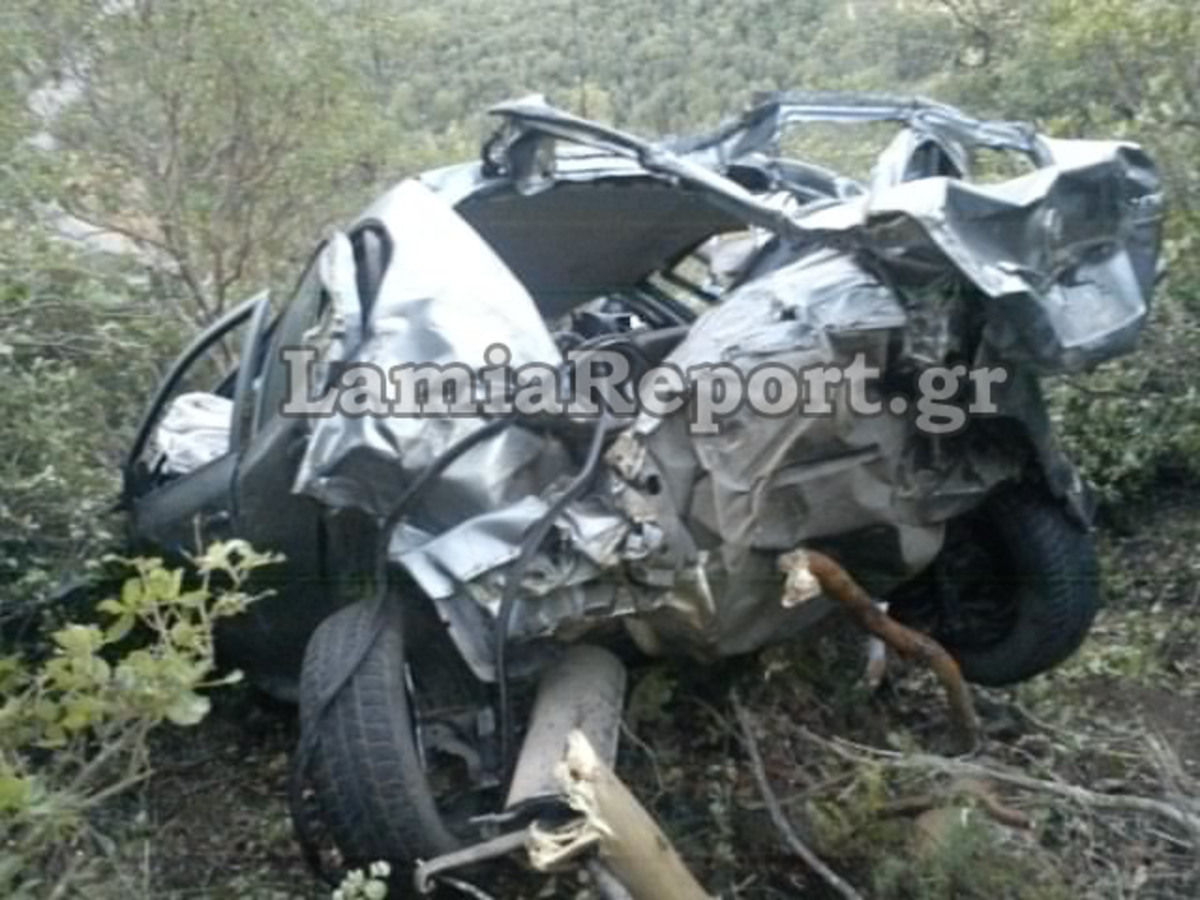 Φθιώτιδα: Αβάσταχτος πόνος για τον χαμό 4μελούς οικογένειας στην άσφαλτο – Δείτε φωτό! | Newsit.gr Φθιώτιδα: Αβάσταχτος πόνος για τον χαμό 4μελούς οικογένειας στην άσφαλτο – Δείτε φωτό! | Newsit.gr