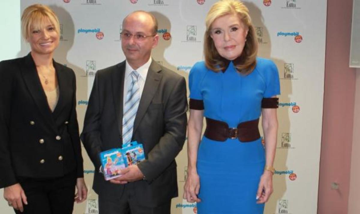 Μ. Βαρδινογιάννη: Στην παρουσίαση του PLAYMOBIL play & give για την υποστήριξη της «Ελπίδας» | Newsit.gr Μ. Βαρδινογιάννη: Στην παρουσίαση του PLAYMOBIL play & give για την υποστήριξη της «Ελπίδας» | Newsit.gr