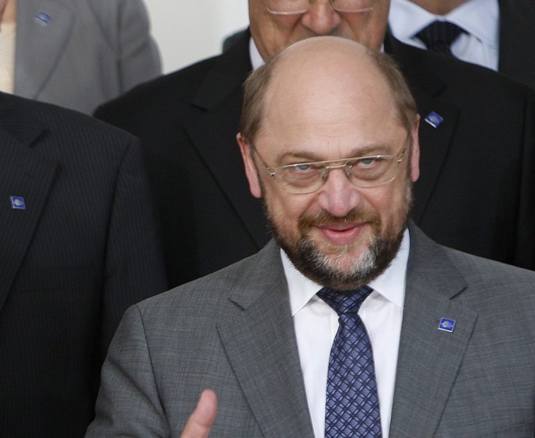 Σουλτς: Η Μέρκελ άργησε να πάει στην Αθήνα | Newsit.gr Σουλτς: Η Μέρκελ άργησε να πάει στην Αθήνα | Newsit.gr