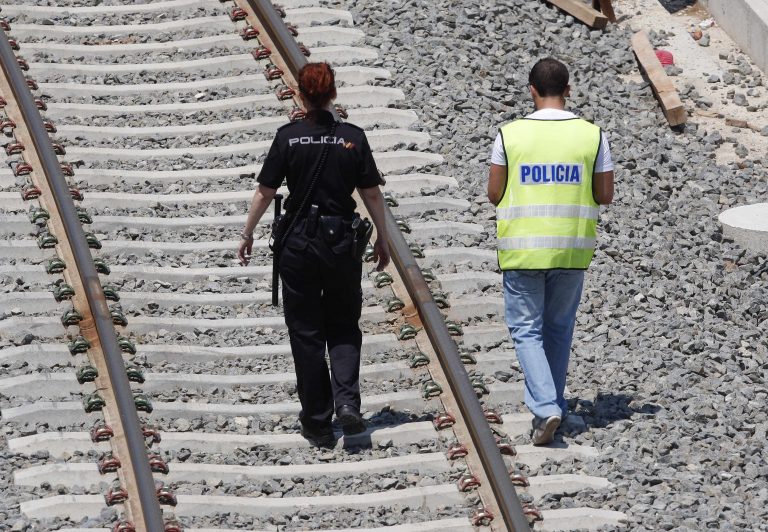 Συναγερμός στη Βαλένθια από τηλεφώνημα της ΕΤΑ για βόμβα | Newsit.gr Συναγερμός στη Βαλένθια από τηλεφώνημα της ΕΤΑ για βόμβα | Newsit.gr