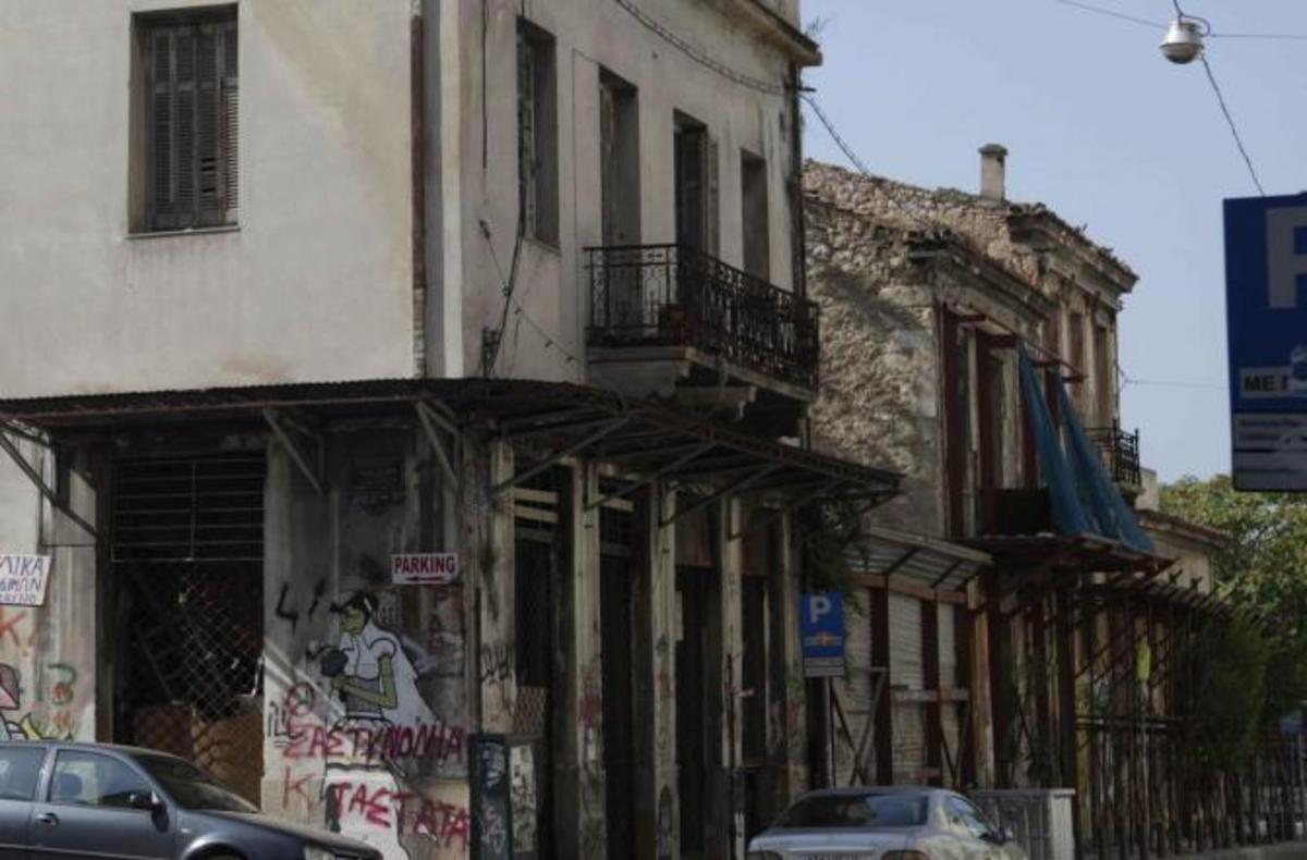 Έκρυβε τα ναρκωτικά του σε εγκαταλελειμένα σπίτια των Χανίων | Newsit.gr Έκρυβε τα ναρκωτικά του σε εγκαταλελειμένα σπίτια των Χανίων | Newsit.gr