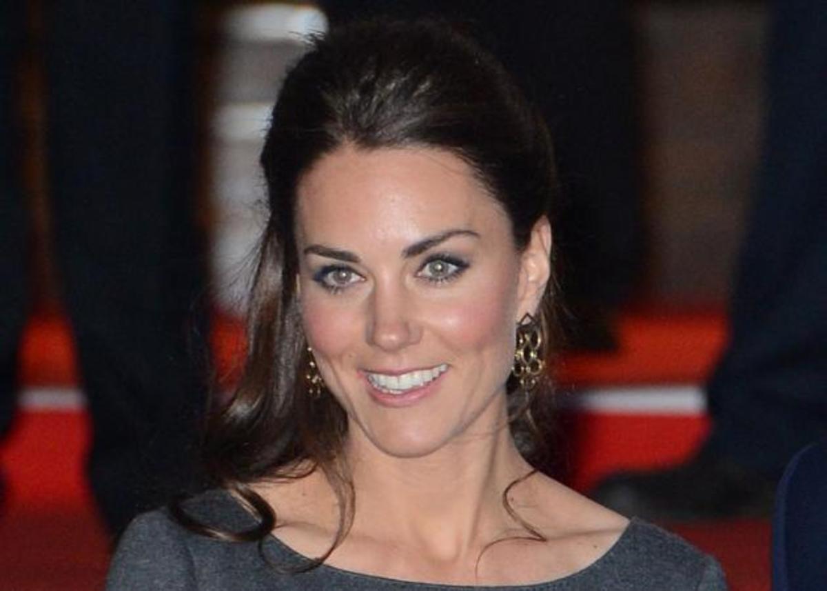 Beauty alert! Το μυστικό της Kate Middleton για τέλεια φρύδια κοστίζει μόλις 16 ευρώ! | Newsit.gr Beauty alert! Το μυστικό της Kate Middleton για τέλεια φρύδια κοστίζει μόλις 16 ευρώ! | Newsit.gr
