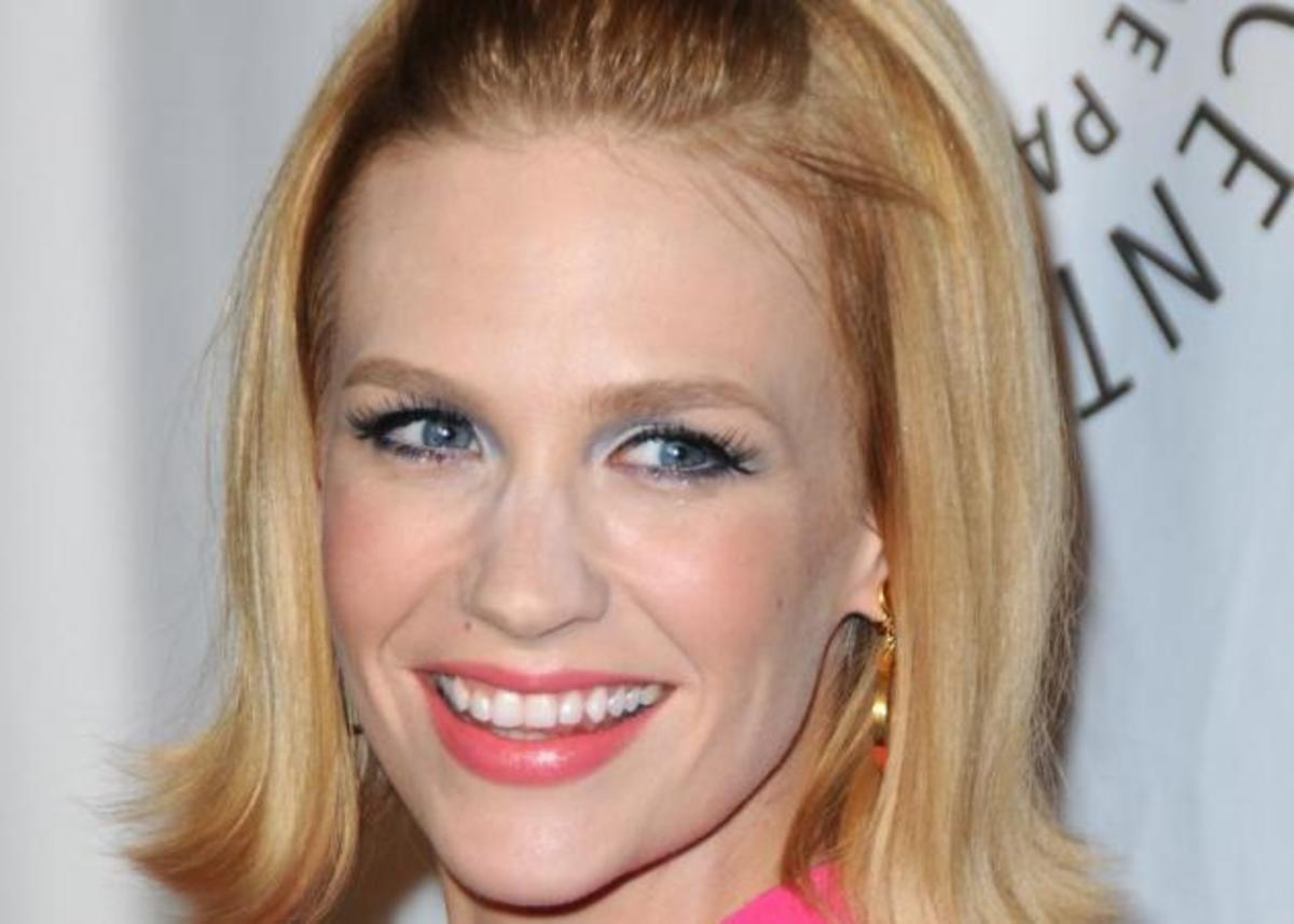 Η January Jones έγινε μελαχρινή! Δες εδώ το νέο της look! | Newsit.gr Η January Jones έγινε μελαχρινή! Δες εδώ το νέο της look! | Newsit.gr