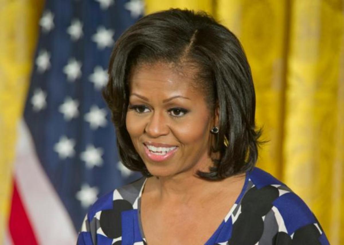 Η Michelle Obama έκοψε αφέλειες! Δες εδώ το νέο της look! | Newsit.gr Η Michelle Obama έκοψε αφέλειες! Δες εδώ το νέο της look! | Newsit.gr