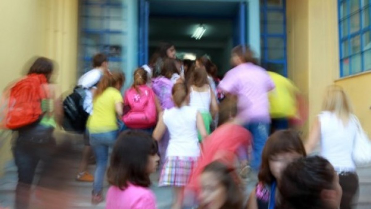 Κρήτη:To δράμα μαθητή Λυκείου-Έφυγε γιατί πονούσε από την πείνα! | Newsit.gr Κρήτη:To δράμα μαθητή Λυκείου-Έφυγε γιατί πονούσε από την πείνα! | Newsit.gr