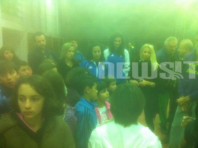 Πράξη αγάπης από αθλητές του στίβου στα παιδιά των χωριών SOS | Newsit.gr Πράξη αγάπης από αθλητές του στίβου στα παιδιά των χωριών SOS | Newsit.gr