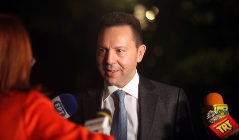 Στουρνάρας για τις κινητοποιήσεις: «Παλαιοκομματικές νοοτροπίες ΣΥΡΙΖΑ και ΚΚΕ» | Newsit.gr Στουρνάρας για τις κινητοποιήσεις: «Παλαιοκομματικές νοοτροπίες ΣΥΡΙΖΑ και ΚΚΕ» | Newsit.gr