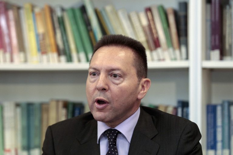 Ποιος είναι ο Γιάννης Στουρνάρας | Newsit.gr Ποιος είναι ο Γιάννης Στουρνάρας | Newsit.gr