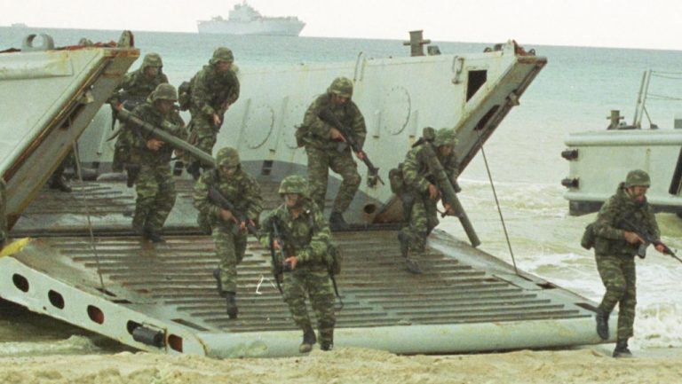 19 νεκροί από τις συγκρούσεις των Τούρκων με κούρδους αντάρτες | Newsit.gr 19 νεκροί από τις συγκρούσεις των Τούρκων με κούρδους αντάρτες | Newsit.gr