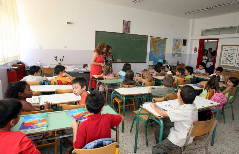 Οι τιμές για τα σχολικά είδη – Πόσο μειώθηκαν και τι να προσέξετε | Newsit.gr Οι τιμές για τα σχολικά είδη – Πόσο μειώθηκαν και τι να προσέξετε | Newsit.gr