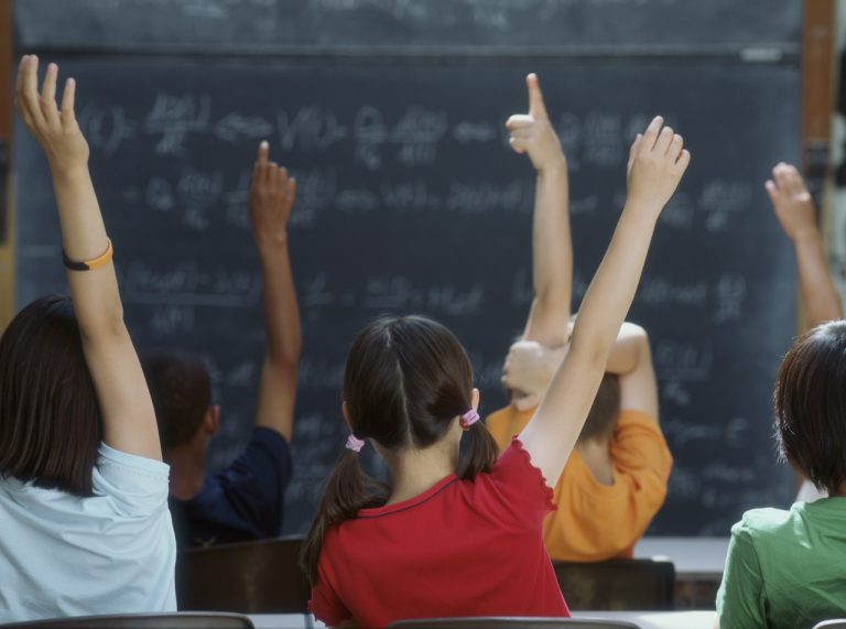 ΓΡΙΠΗ: ο καιρός ευνοεί τα παιδιά να αρρωστήσουν στο σχολείο ή τον παιδικό | Newsit.gr ΓΡΙΠΗ: ο καιρός ευνοεί τα παιδιά να αρρωστήσουν στο σχολείο ή τον παιδικό | Newsit.gr