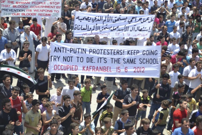 Νέες συγκρούσεις στη Συρία – 15 νεκροί | Newsit.gr Νέες συγκρούσεις στη Συρία – 15 νεκροί | Newsit.gr