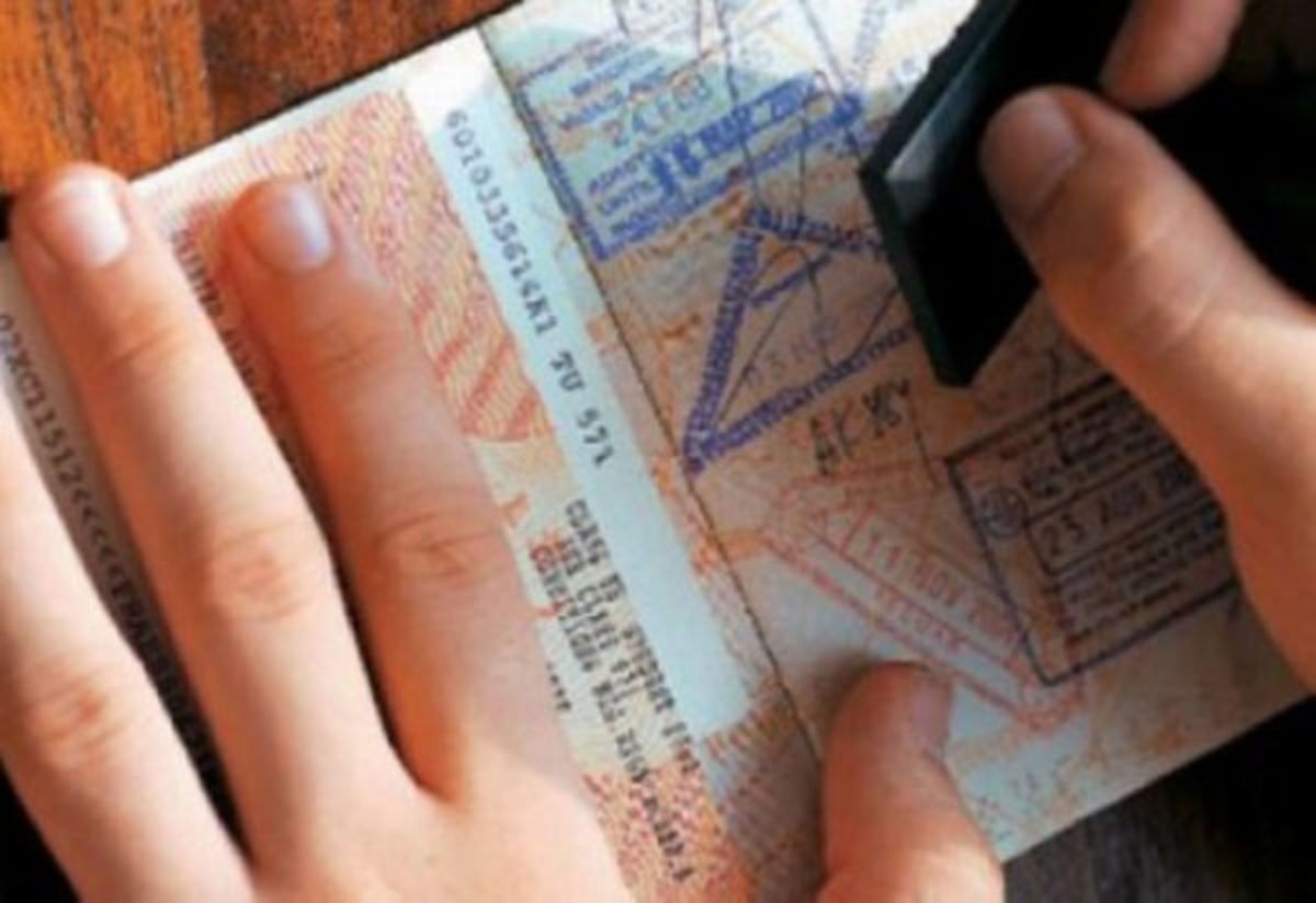 Φθιώτιδα: Το όνειρο της έκδοσης πλαστού διαβατηρίου σταμάτησε στο τμήμα! | Newsit.gr Φθιώτιδα: Το όνειρο της έκδοσης πλαστού διαβατηρίου σταμάτησε στο τμήμα! | Newsit.gr