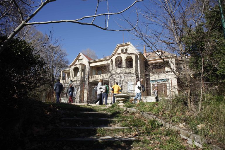 Εγκρίθηκε η αποκατάσταση και επανάχρηση τριών κτιρίων στο πρώην βασιλικό τμήμα Τατοΐου | Newsit.gr Εγκρίθηκε η αποκατάσταση και επανάχρηση τριών κτιρίων στο πρώην βασιλικό τμήμα Τατοΐου | Newsit.gr