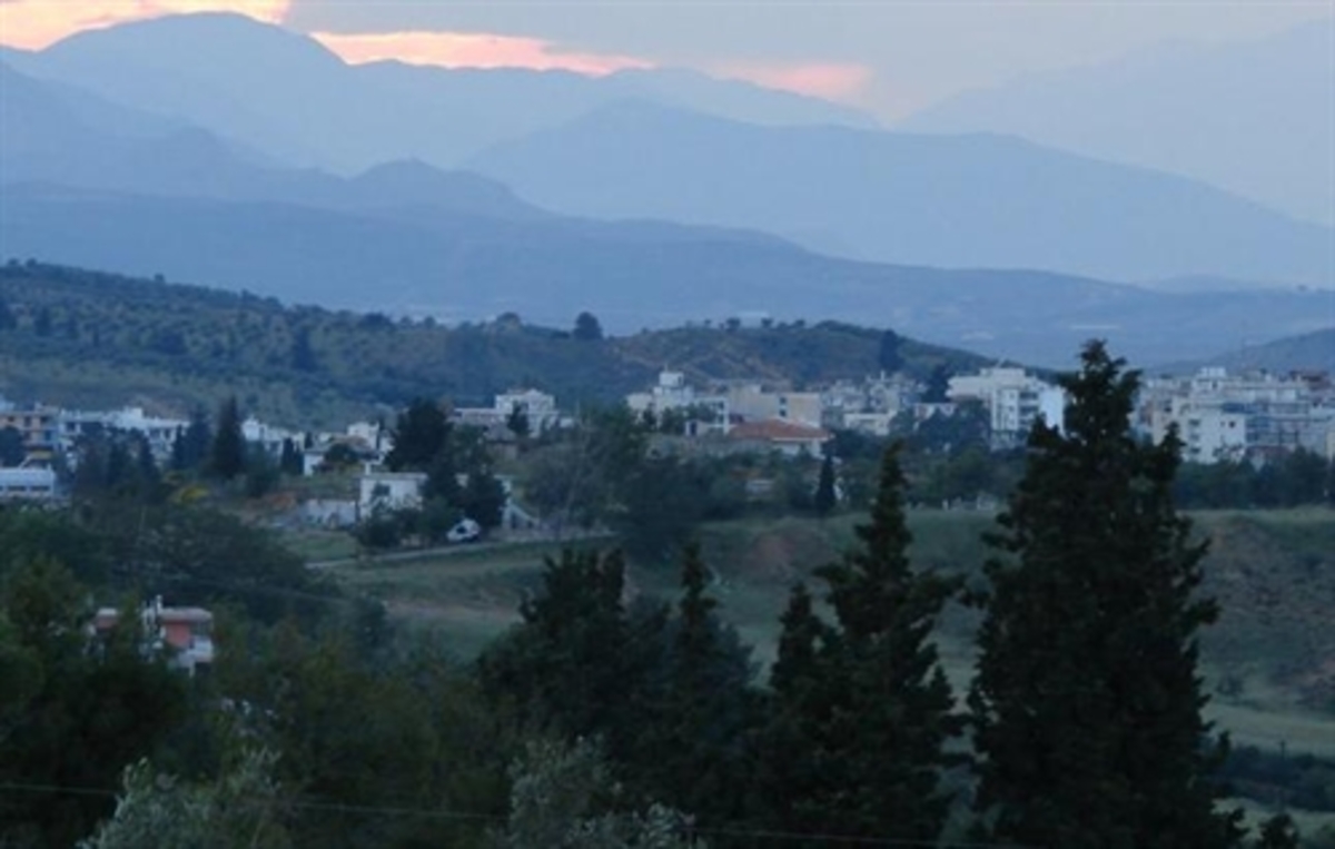 Θήβα: Δραματικές ώρες για τους γονείς 16χρονου παιδιού, που χαροπαλεύει! | Newsit.gr Θήβα: Δραματικές ώρες για τους γονείς 16χρονου παιδιού, που χαροπαλεύει! | Newsit.gr