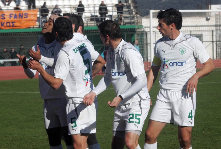 Ισόπαλο το ντέρμπι, νίκη παραμονής ο Θρασύβουλος | Newsit.gr Ισόπαλο το ντέρμπι, νίκη παραμονής ο Θρασύβουλος | Newsit.gr