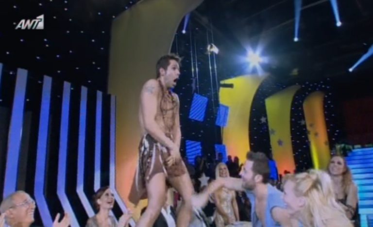 Έφερε ο Άγιος Βασίλης στο Dancing την πολυπόθητη τηλεθέαση; | Newsit.gr Έφερε ο Άγιος Βασίλης στο Dancing την πολυπόθητη τηλεθέαση; | Newsit.gr