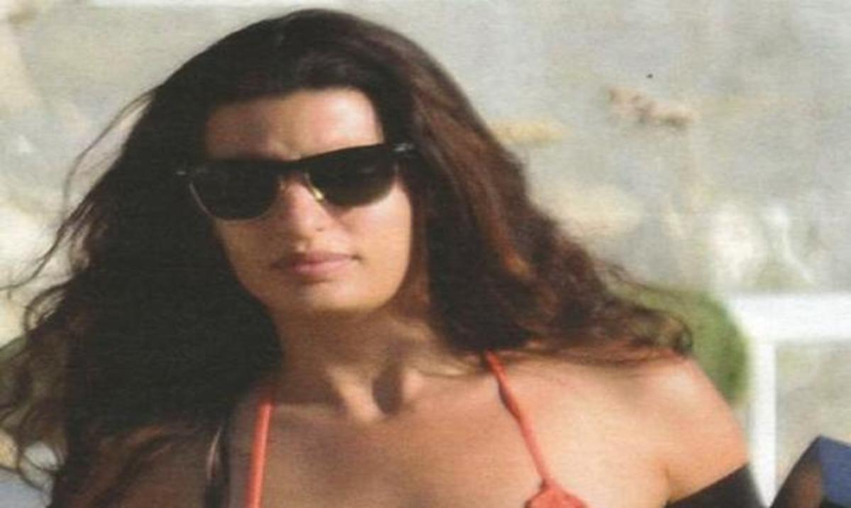 T. Σωτηροπούλου: Το «κορίτσι» του Μποντ στις παραλίες της Μυκόνου! | Newsit.gr T. Σωτηροπούλου: Το «κορίτσι» του Μποντ στις παραλίες της Μυκόνου! | Newsit.gr