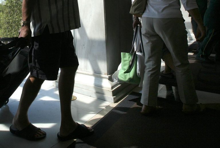 Θεσσαλονίκη: Αυξημένες κατά 10.000 οι διανυκτερεύσεις Ρώσων στα ξενοδοχεία | Newsit.gr Θεσσαλονίκη: Αυξημένες κατά 10.000 οι διανυκτερεύσεις Ρώσων στα ξενοδοχεία | Newsit.gr