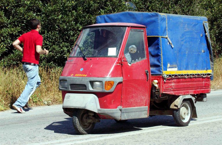 Χανιά: Διακινούσε χασίς με το τρίκυκλο! | Newsit.gr Χανιά: Διακινούσε χασίς με το τρίκυκλο! | Newsit.gr