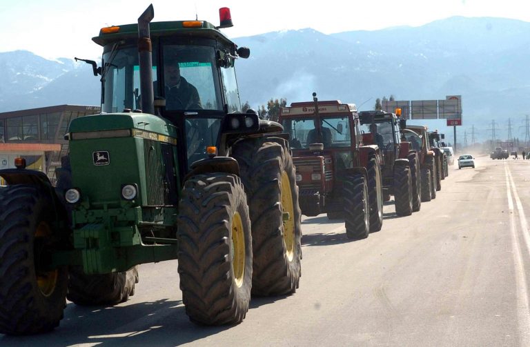 Ετοιμάζονται για νέα μπλόκα οι αγρότες στον Προμαχώνα | Newsit.gr Ετοιμάζονται για νέα μπλόκα οι αγρότες στον Προμαχώνα | Newsit.gr