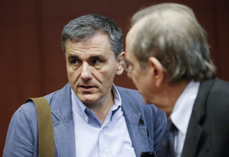 Συνάντηση Τσακαλώτου – Χουλιαράκη με Σαπέν για τη δεύτερη αξιολόγηση | Newsit.gr Συνάντηση Τσακαλώτου – Χουλιαράκη με Σαπέν για τη δεύτερη αξιολόγηση | Newsit.gr