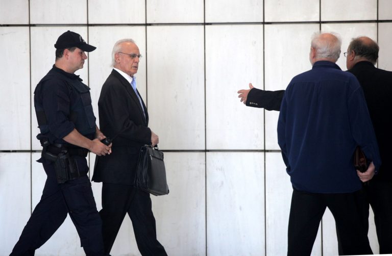 Άκης: Δεν μπορεί να φταίει μόνο ένας! | Newsit.gr Άκης: Δεν μπορεί να φταίει μόνο ένας! | Newsit.gr