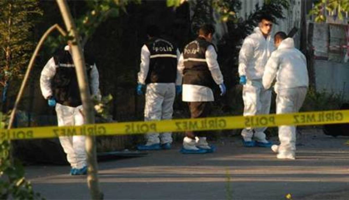 Δυο νεκροί, 19 τραυματίες από επίθεση καμικάζι σε ΑΤ της Τουρκίας | Newsit.gr Δυο νεκροί, 19 τραυματίες από επίθεση καμικάζι σε ΑΤ της Τουρκίας | Newsit.gr