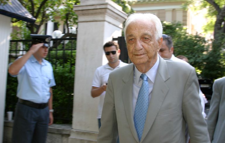 Πέθανε ο Τζανής Τζαννετάκης | Newsit.gr Πέθανε ο Τζανής Τζαννετάκης | Newsit.gr