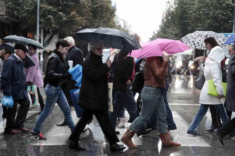 Νέες καταιγίδες από το βράδυ της Δευτέρας | Newsit.gr Νέες καταιγίδες από το βράδυ της Δευτέρας | Newsit.gr