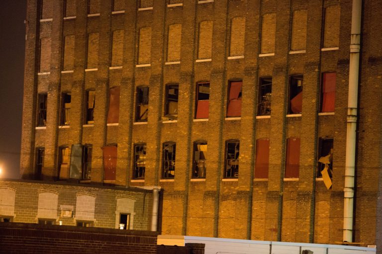 ΗΠΑ: Εκρηξη σε κλαμπ με πολλούς τραυματίες | Newsit.gr ΗΠΑ: Εκρηξη σε κλαμπ με πολλούς τραυματίες | Newsit.gr