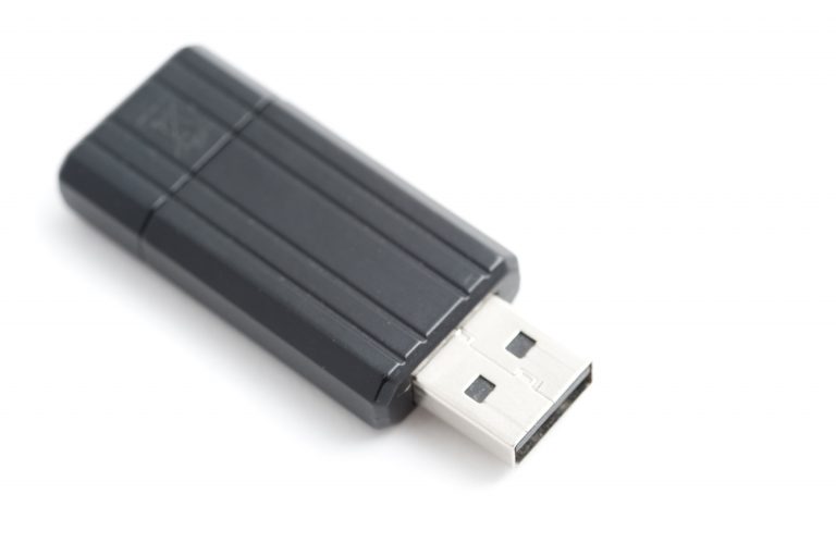Αρνείται ο Πεπόνης να στείλει το usb stick στο σώμα δίωξης ηλεκτρονικού εγκλήματος | Newsit.gr Αρνείται ο Πεπόνης να στείλει το usb stick στο σώμα δίωξης ηλεκτρονικού εγκλήματος | Newsit.gr