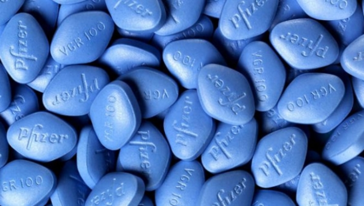Γιατί έκανε… φτερά το Viagra από τα ράφια των φαρμακείων; | Newsit.gr Γιατί έκανε… φτερά το Viagra από τα ράφια των φαρμακείων; | Newsit.gr