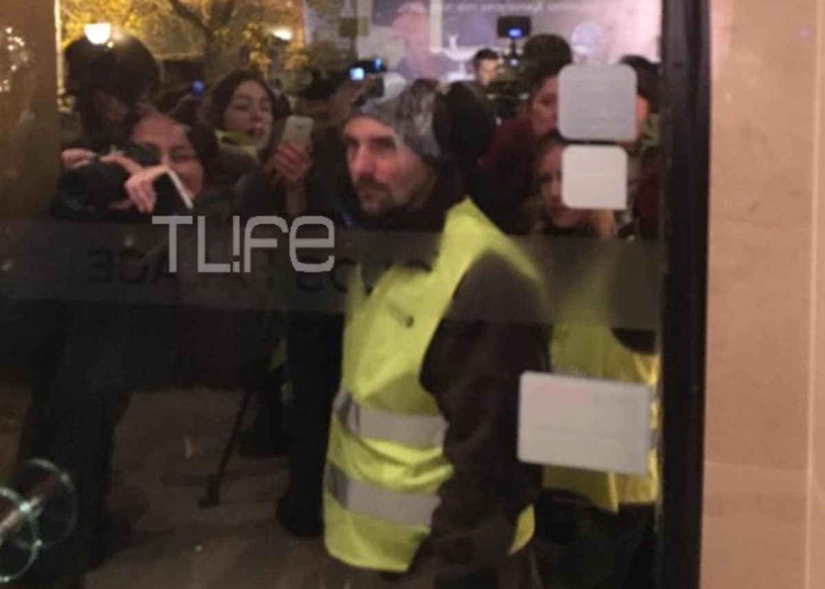 Όμηρος» στο Βόλο ο Σάκης Ρουβάς | Newsit.gr Όμηρος» στο Βόλο ο Σάκης Ρουβάς | Newsit.gr
