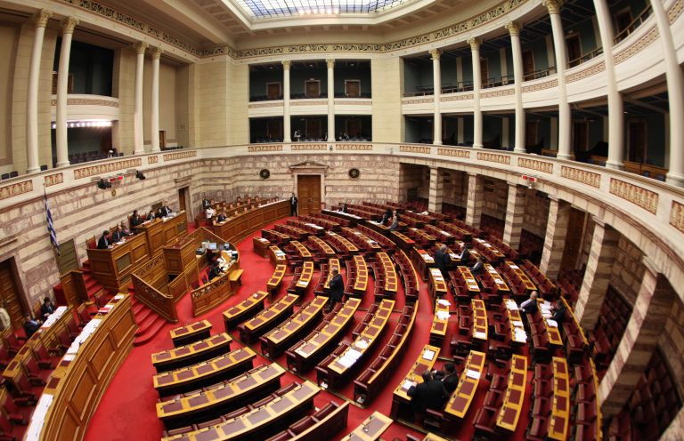 Εκλογές 2012: 36 κόμματα κατεβαίνουν υποψήφια | Newsit.gr Εκλογές 2012: 36 κόμματα κατεβαίνουν υποψήφια | Newsit.gr